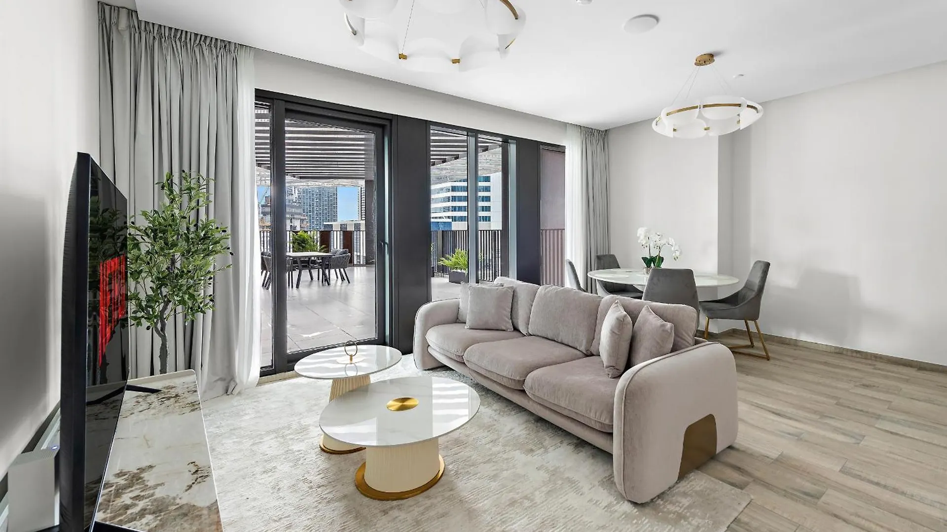 شقة Vayk - Stylish Brand New 1 Bd With Terrace In Business Bay دبي