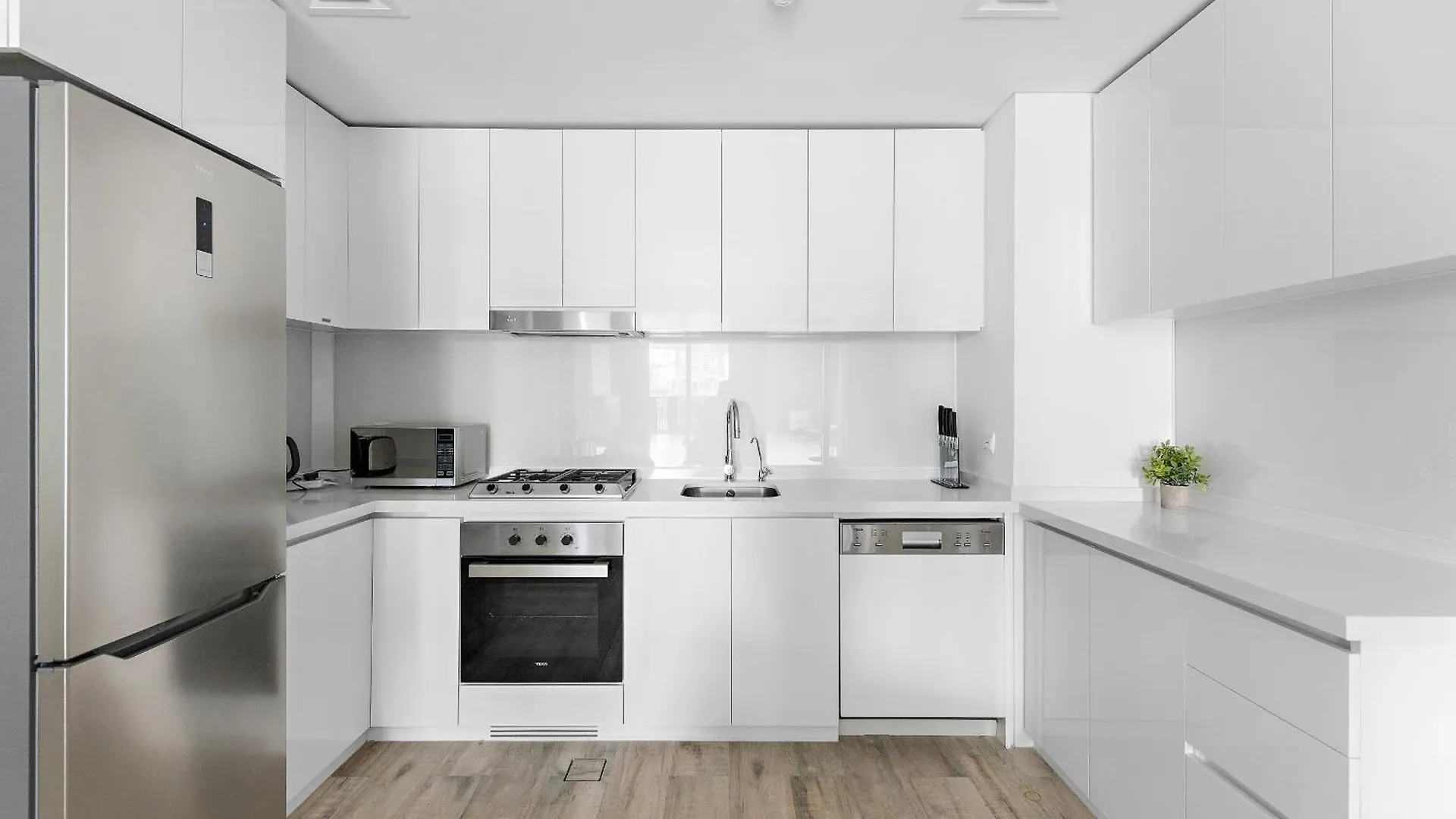 Vayk - Stylish Brand New 1 Bd With Terrace In Business Bay Apartment Dubai United Arab Emirates